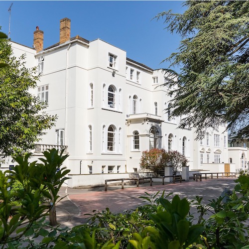 Lambrook School